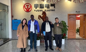 非洲客户来访，顺利完成矿用湘潭电机车考察及订单签订